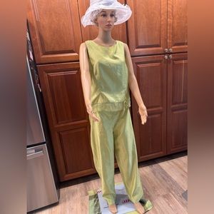 Victoria Holly pantsuit light green. Size 14
